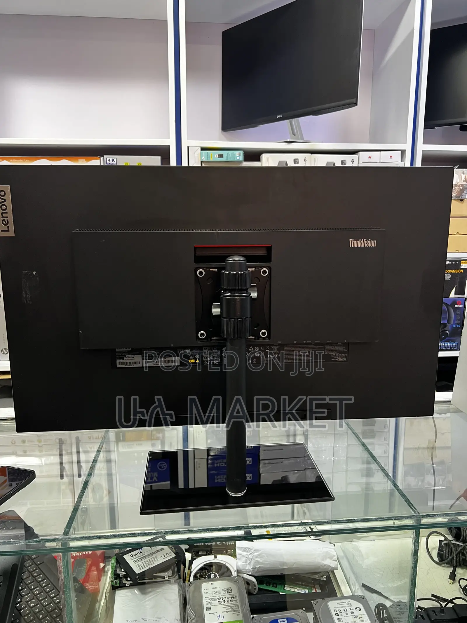 Lenovo 32” Inch Monitor