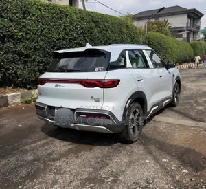BYD Yuan Up 2025 Gray