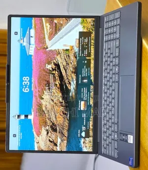 New Laptop Lenovo Ideapad 3 16GB Intel Core i7 SSD 512GB