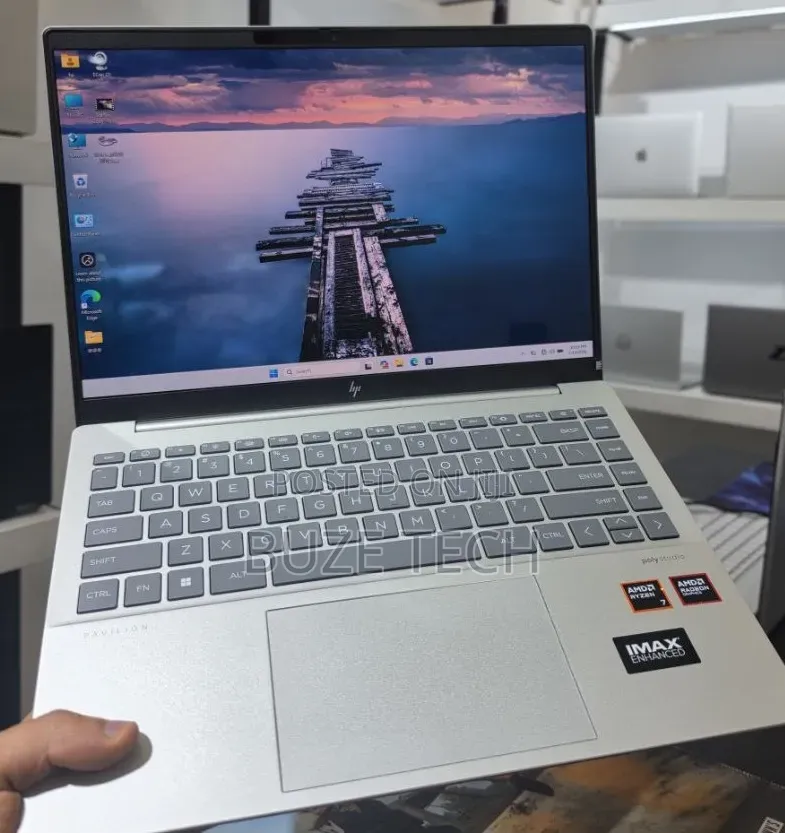 New Laptop HP Pavilion 15 32GB AMD Ryzen 7 SSD 1T