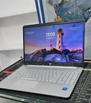 New Laptop HP Stream Notebook 8GB Intel Core i5 HDD+SSD 1T