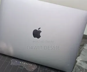 New Laptop Apple MacBook Air 2020 M1 16GB Apple M1 SSD 512GB
