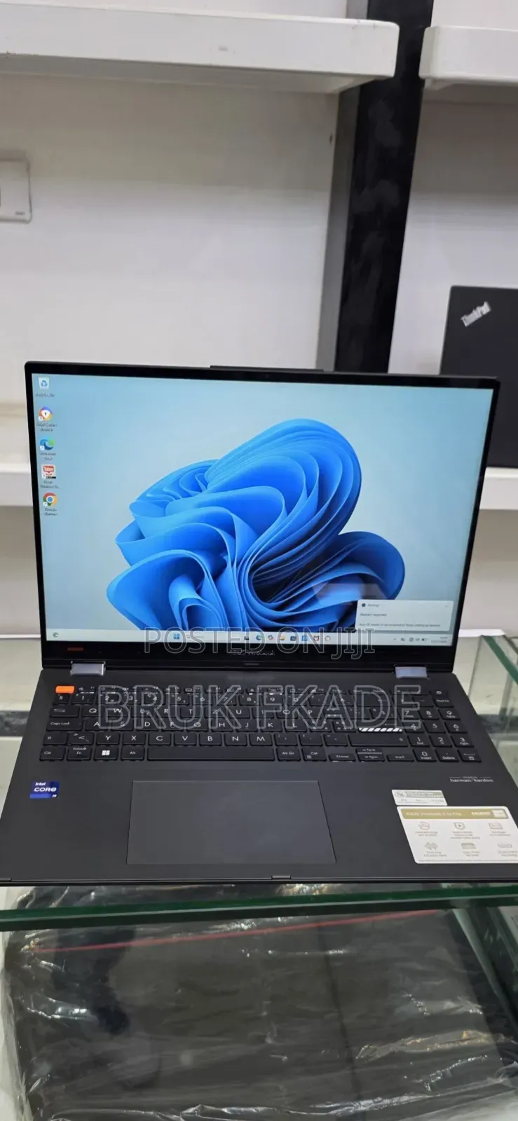 New Laptop Asus VivoBook 15 X505BA 16GB Intel Core i9 SSD 1T