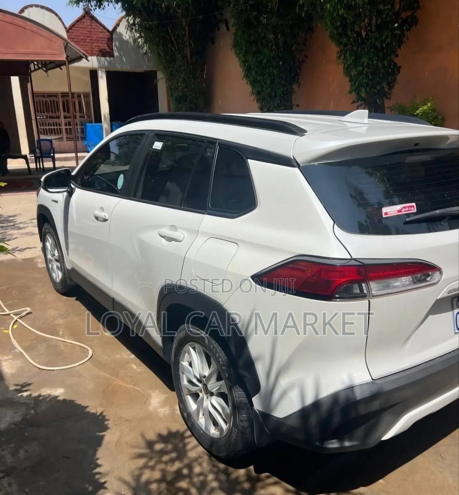 Toyota Corolla Cross Hybrid 2023 White
