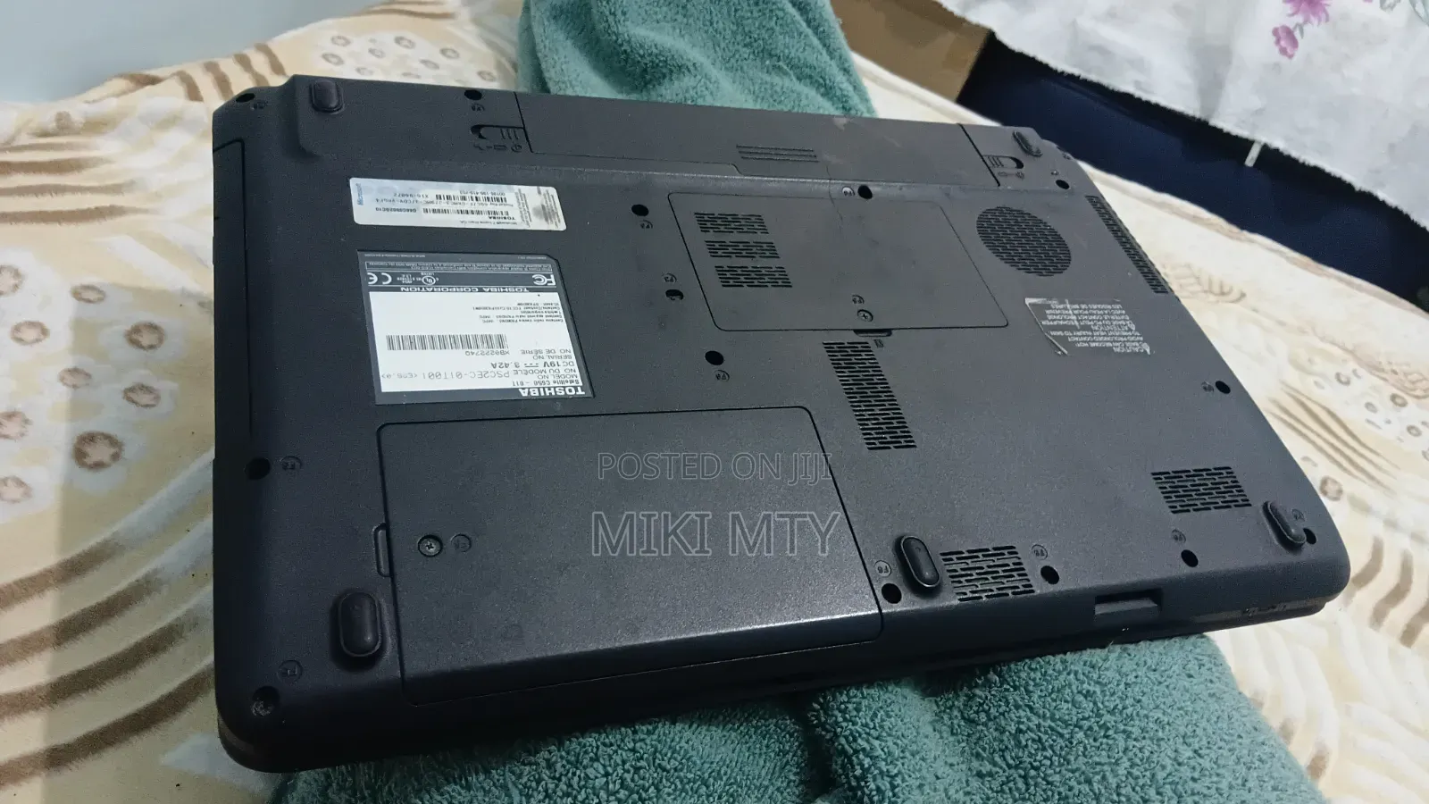 Laptop Toshiba Satellite C55 4GB Intel Core i5 HDD 500GB