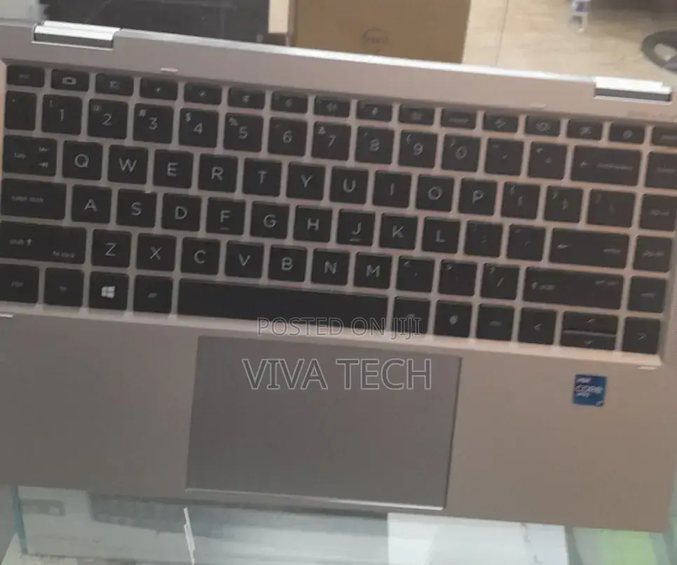 New Laptop HP EliteBook 1040 G8 16GB Intel Core i7 SSD 512GB