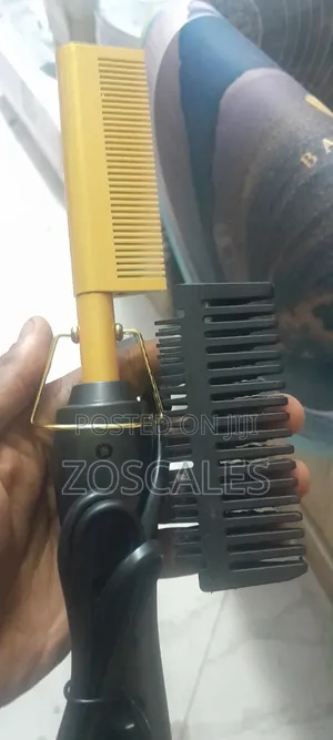 Eelectric Comb