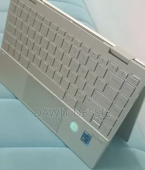 New Laptop HP Envy x360 8GB Intel Core i7 SSD 512GB