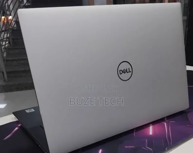 New Laptop Dell XPS 15 16GB Intel Core i7 SSD 512GB