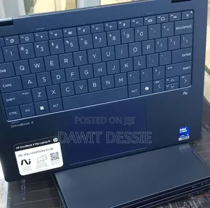 New Laptop HP OmniBook X Flip 14" 16GB Intel Core Ultra 5 SSD 512GB