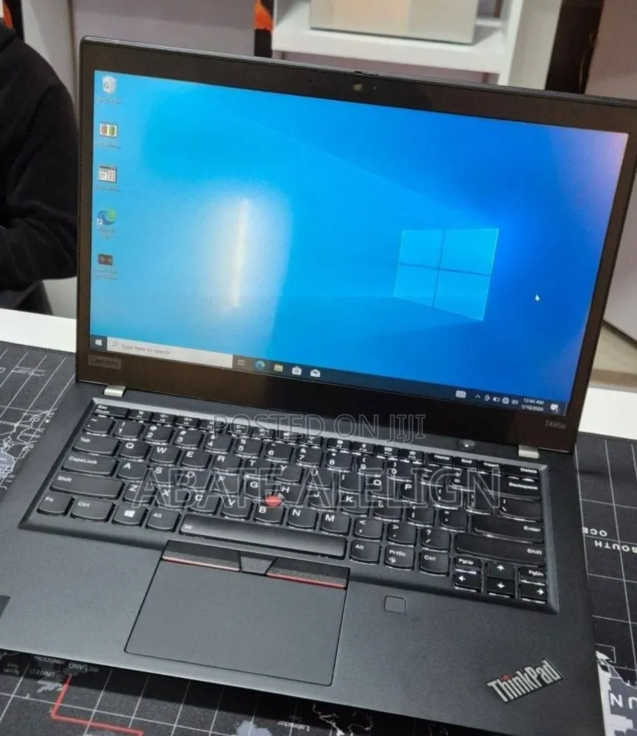New Laptop Lenovo ThinkPad t495s 16GB AMD Ryzen 7 SSD 512GB