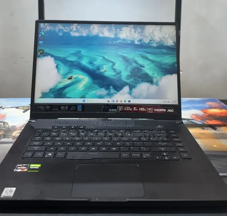 New Laptop Asus ROG Zephyrus G16 16GB AMD Ryzen 7 SSD 512GB