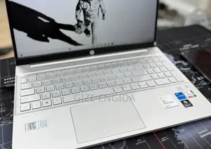New Laptop HP Pavilion 15 16GB Intel Core i5 SSD 1T