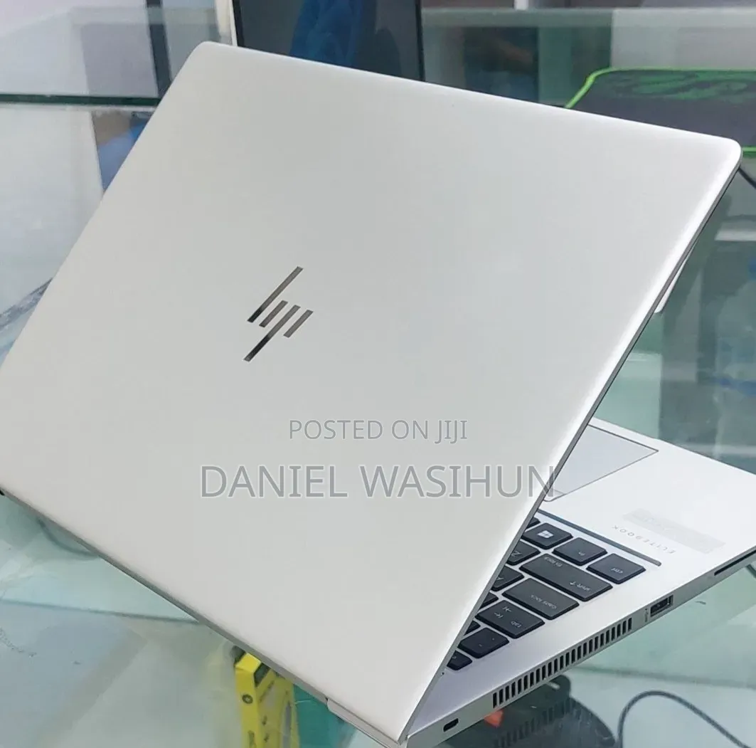 New Laptop HP EliteBook 840 G5 8GB Intel Core i5 SSD 512GB