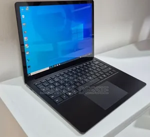 New Laptop Microsoft Surface Laptop 3 8GB Intel Core i5 SSD 256GB