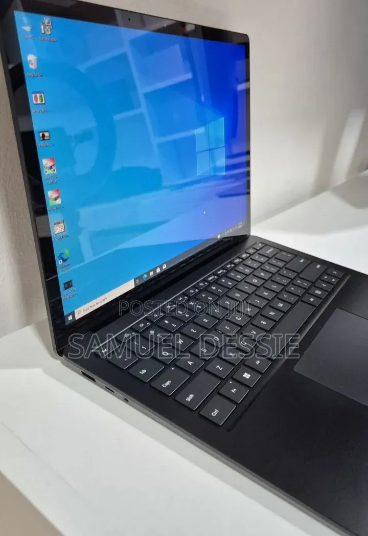 New Laptop Microsoft Surface Laptop 3 8GB Intel Core i5 SSD 256GB
