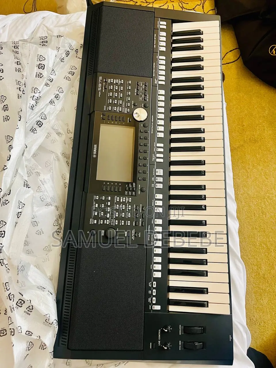 Yamaha PSR 975 Keyboard