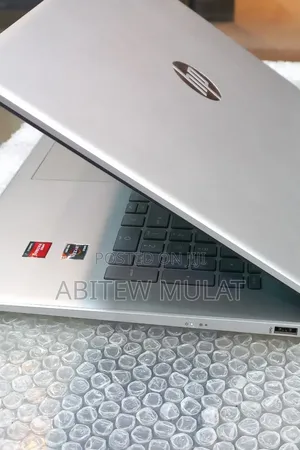 New Laptop HP Stream Notebook 8GB AMD Ryzen 5 SSD 512GB