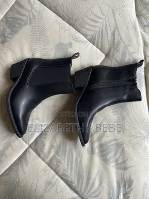 Les Arlésiennes Boots