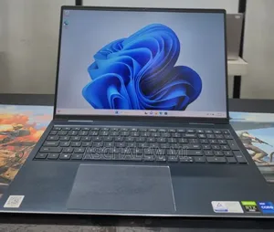 New Laptop Dell Inspiron 15 16GB Intel Core i7 SSD 512GB