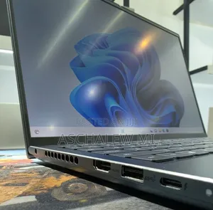 New Laptop Dell Inspiron 15 16GB Intel Core i7 SSD 512GB