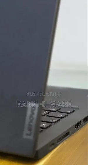 New Laptop Lenovo ThinkPad T14s Gen 2 16GB Intel Core i7 SSD 512GB