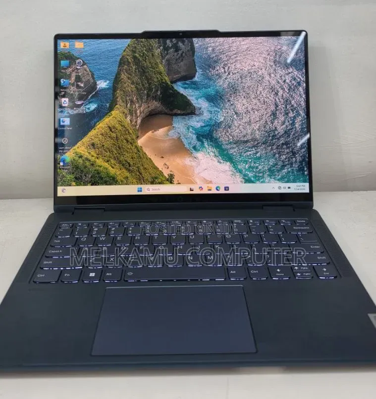 New Laptop Lenovo ThinkPad X380 Yoga 16GB Intel Core Ultra 5 SSD 512GB