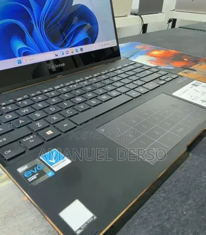 New Laptop Asus ZenBook Flip UX360CA 16GB Intel Core i7 SSD 512GB
