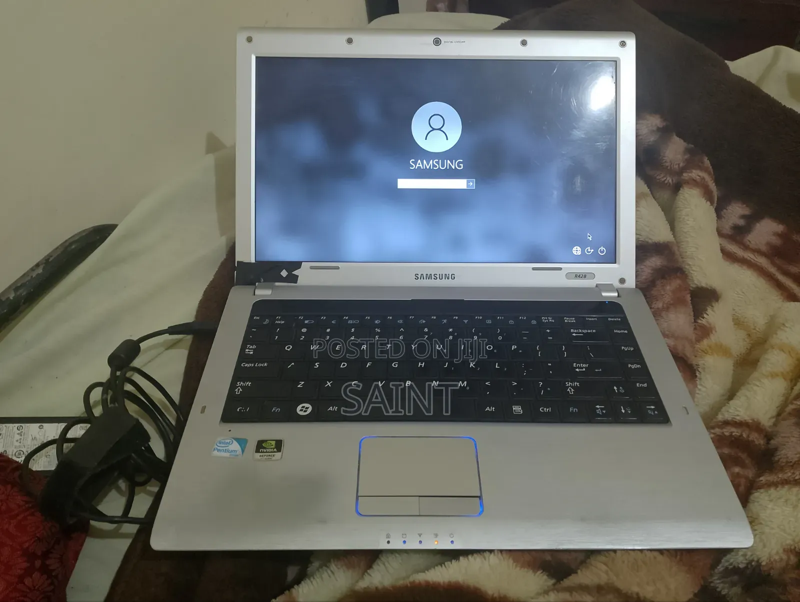 Laptop Samsung R505 4GB Intel Pentium HDD 256GB