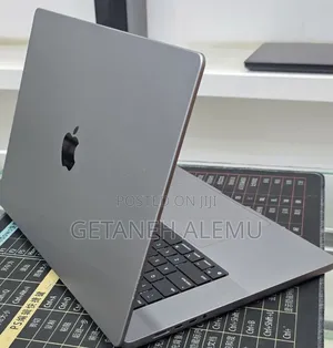 New Laptop Apple MacBook Pro 2021 M1 32GB Intel Core Ultra 9 SSD 1T