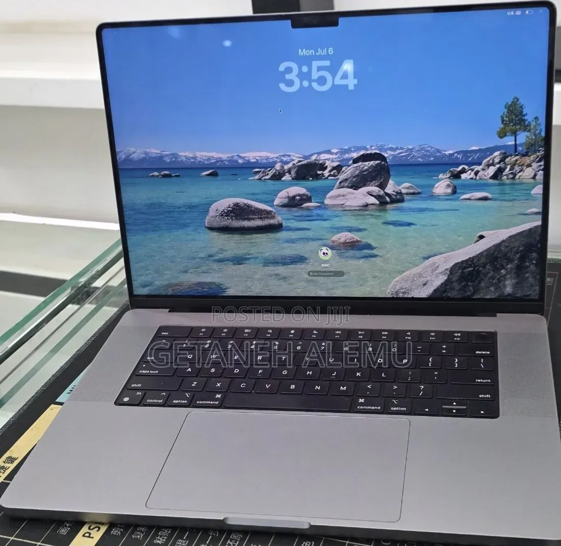 New Laptop Apple MacBook Pro 2021 M1 32GB Intel Core Ultra 9 SSD 1T