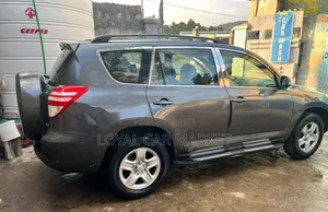 Toyota RAV4 2011 Gray