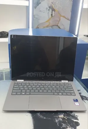 New Laptop HP Envy X360 15z 32GB Intel Core Ultra 7 SSD 1T