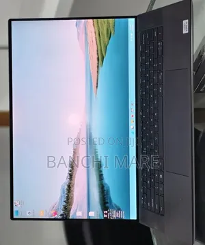 New Laptop Dell Precision 5550 16GB Intel Core i7 SSD 512GB