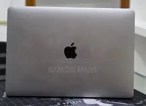 New Laptop Apple MacBook Pro 2017 16GB Intel Core i5 SSD 512GB