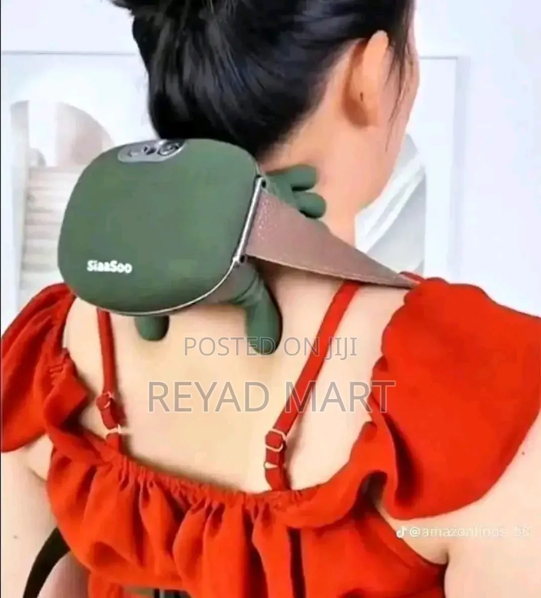 Hand Showelder and Neck Massage