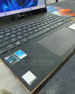 New Laptop Asus 16GB Intel Core i7 SSD 512GB