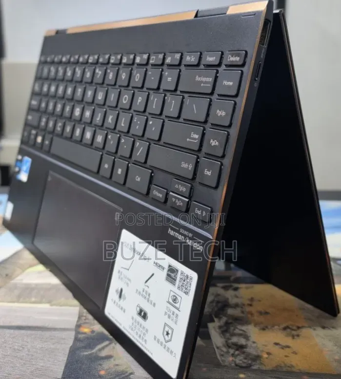 New Laptop Asus 16GB Intel Core i7 SSD 512GB