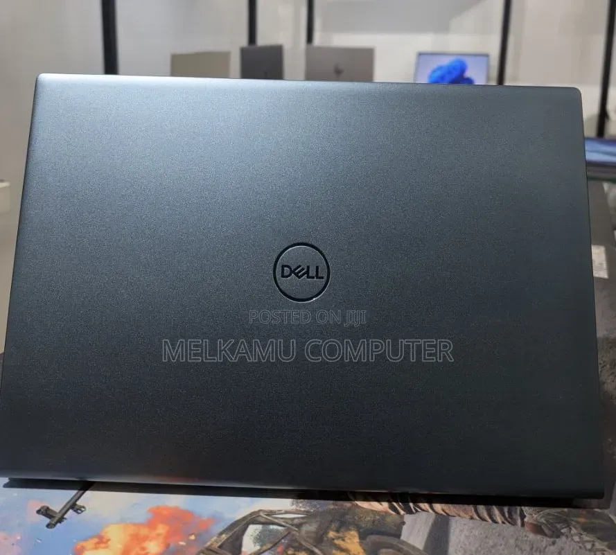 New Laptop Dell Inspiron 15 16GB Intel Core i7 SSD 512GB