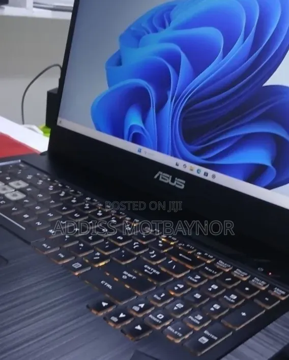 New Laptop Asus ROG Strix G15 16GB AMD Ryzen 7 SSD 512GB