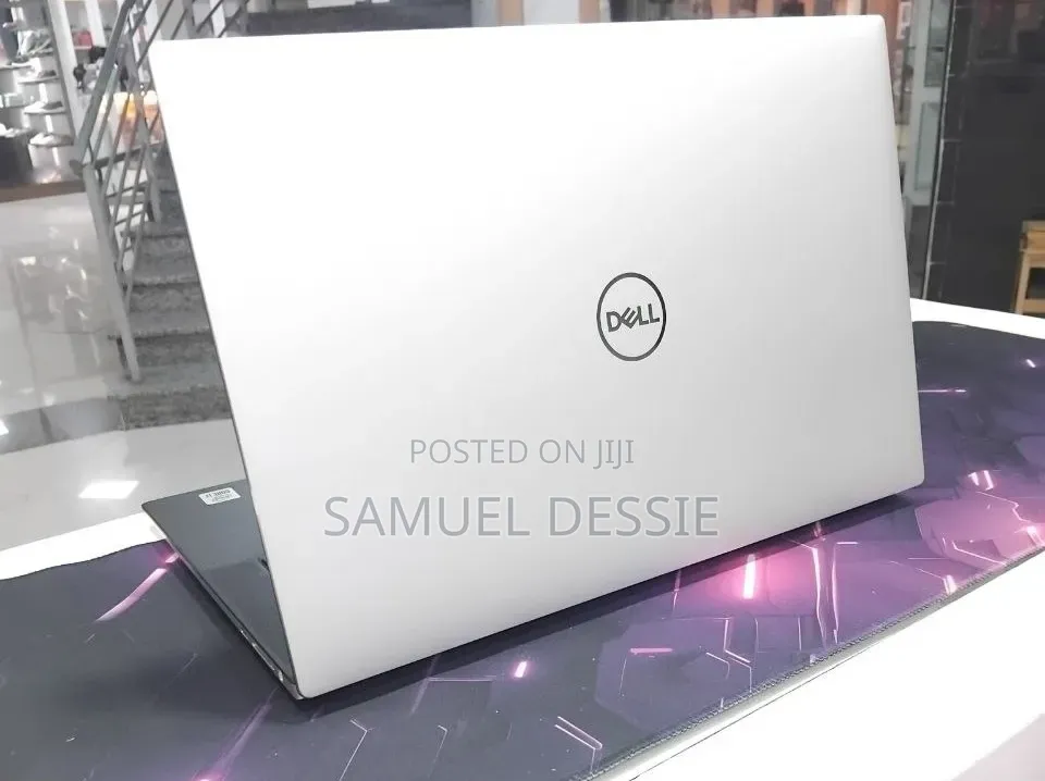 New Laptop Dell XPS 15 16GB Intel Core i7 SSD 512GB