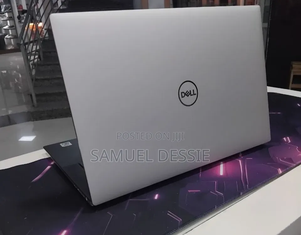 New Laptop Dell XPS 15 16GB Intel Core i7 SSD 512GB