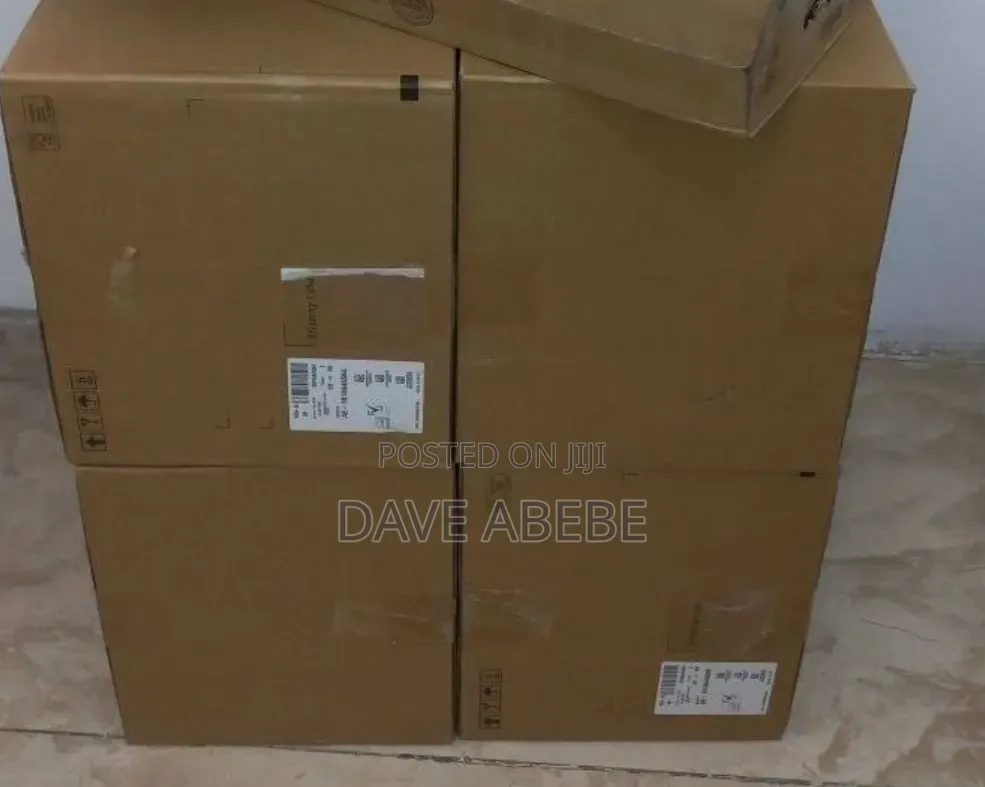New Laptop Dell Pro 13 8GB Intel Core i5 SSD 512GB