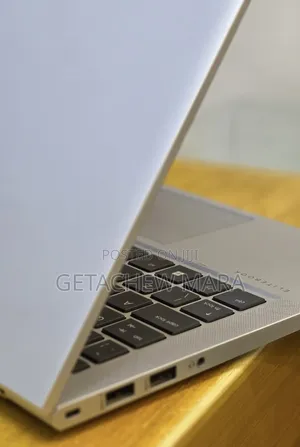 New Laptop HP EliteBook 830 16GB Intel Core i5 SSD 512GB