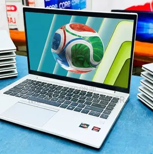 New Laptop HP EliteBook 840 G8 16GB AMD Ryzen 5 SSD 512GB