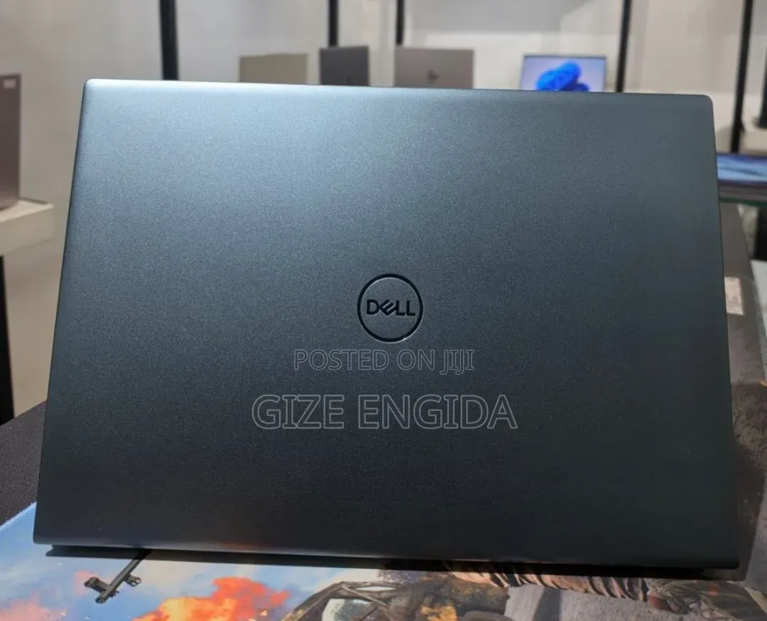 New Laptop Dell Inspiron 15 16GB Intel Core i7 SSD 512GB