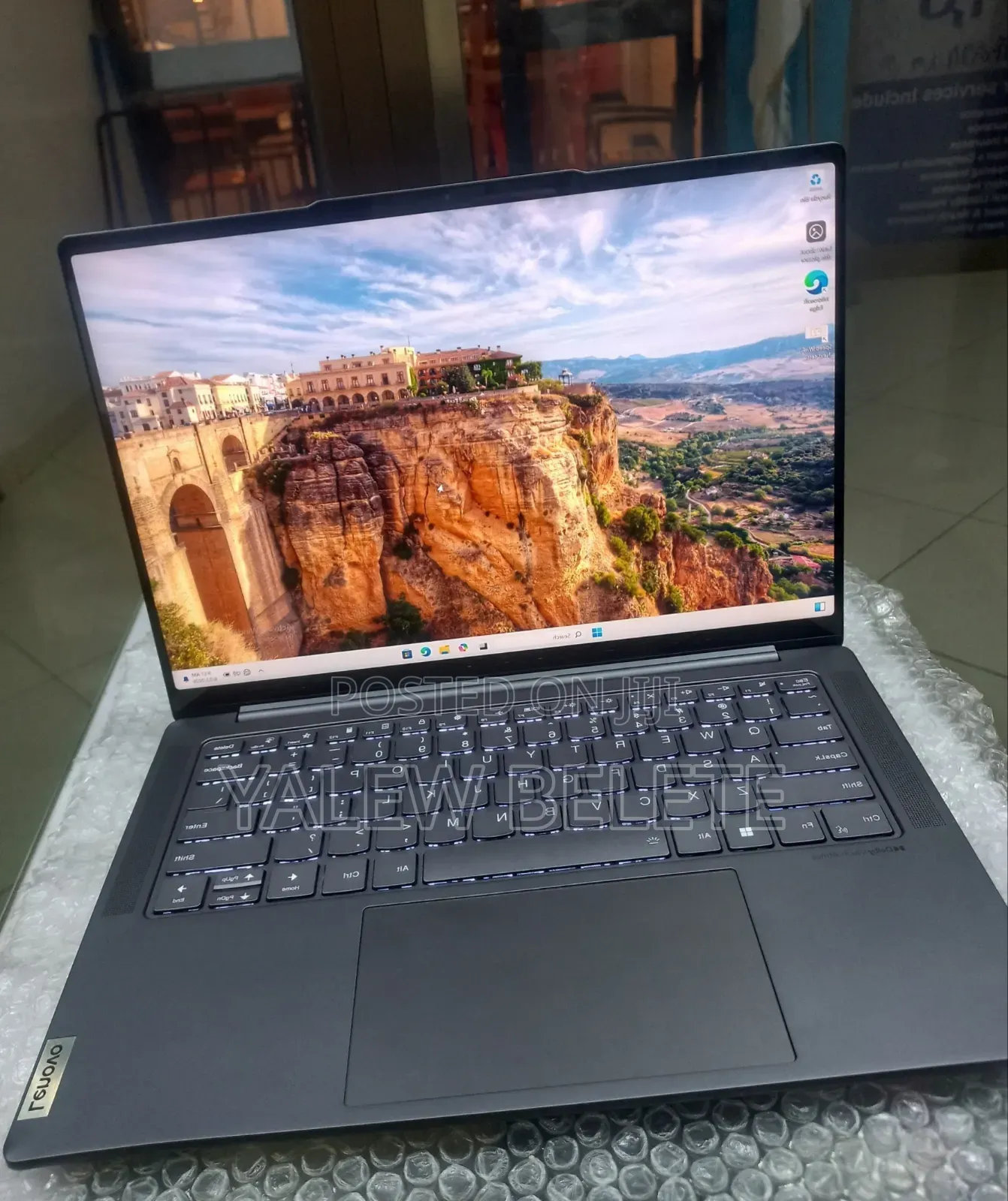 New Laptop Lenovo Yoga 7 15ITL5 32GB AMD Ryzen 7 SSD 1T