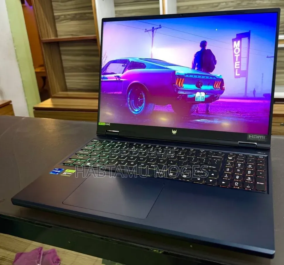New Laptop Acer Predator Helios Neo 16 AI 16GB Intel Core i7 SSD 1T