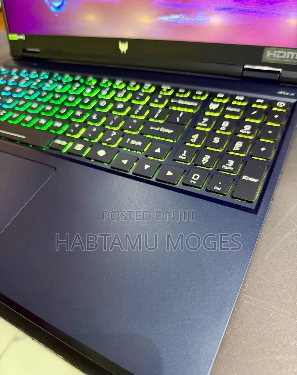 New Laptop Acer Predator Helios Neo 16 AI 16GB Intel Core i7 SSD 1T
