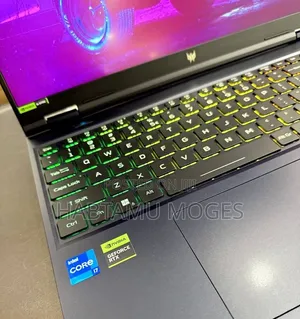 New Laptop Acer Predator Helios Neo 16 AI 16GB Intel Core i7 SSD 1T